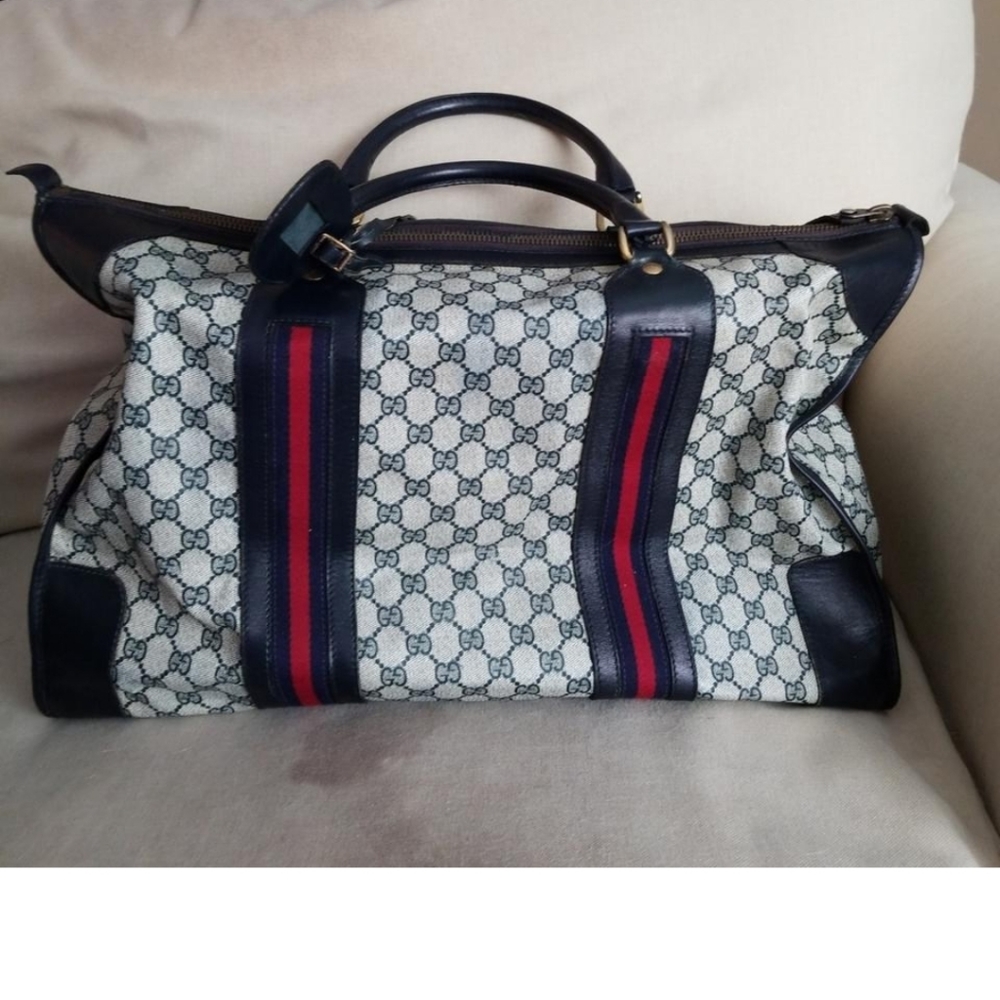 Authentic Vintage Gucci Duffle Carry on - Picture 2 of 11